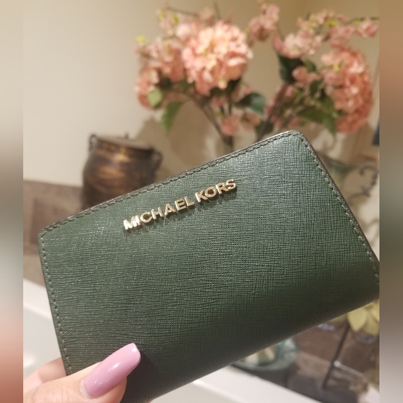 Michael Kors Handbags - Michael kors Green Wallet